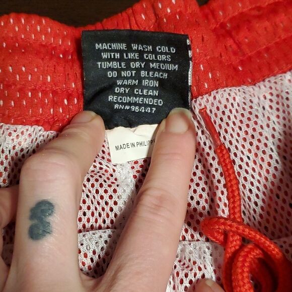 Men's Double Layered Mesh Shorts Big & Tall - Picture 5 of 7